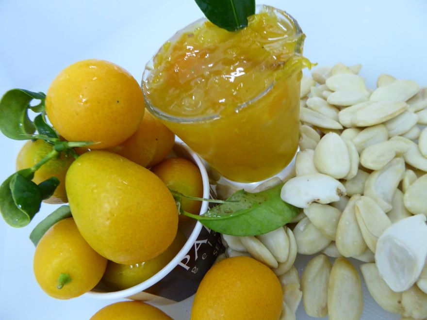 Mandorla pizzuta di Avola con composta di Kumquat Bio siciliani